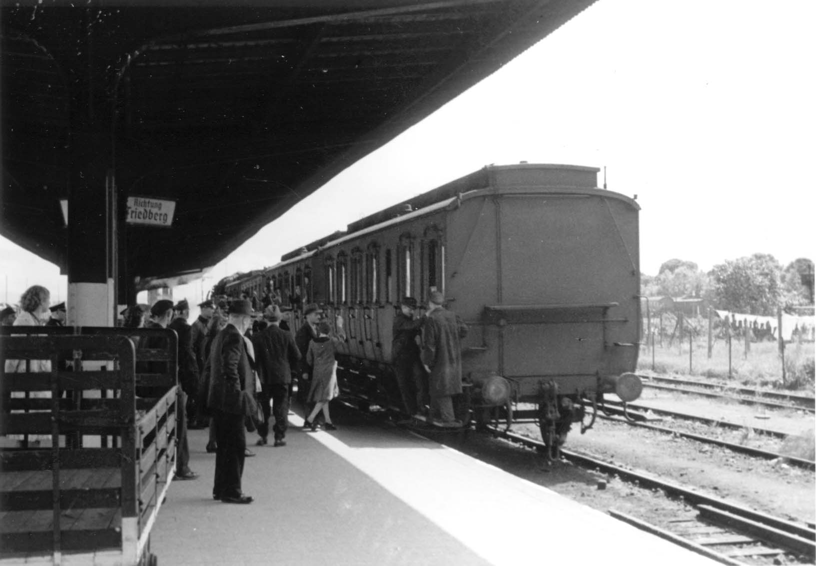×ª××¦××ª ×ª××× × ×¢×××¨ ×××××× ××¨××××ª